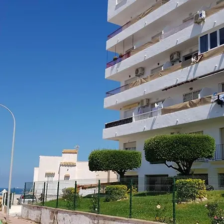 Estudio Junto Al Mar
