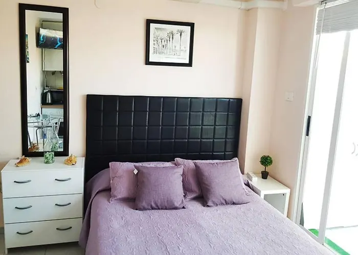 Estudio Junto Al Mar * 라 마타